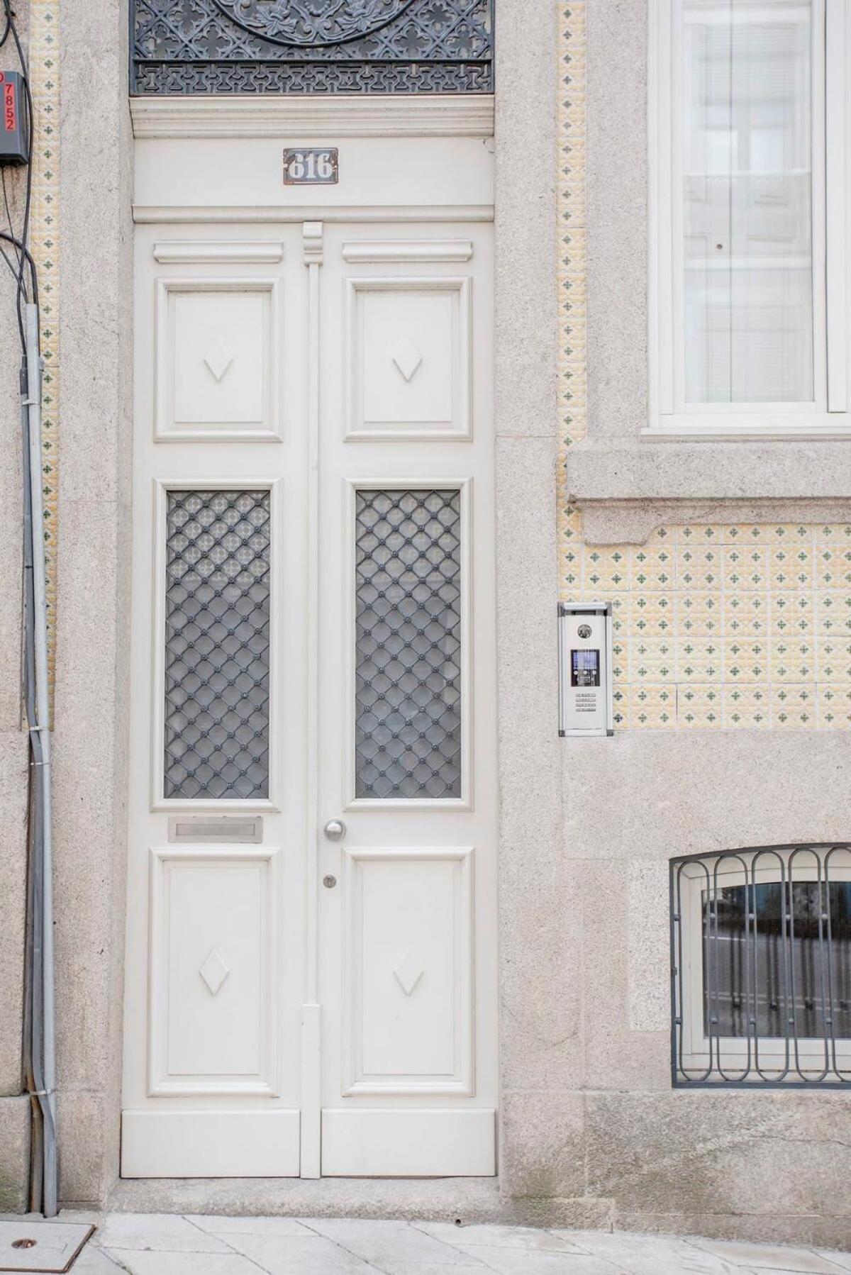 Liiiving In Porto - Downtown Balcony Studio Exterior foto